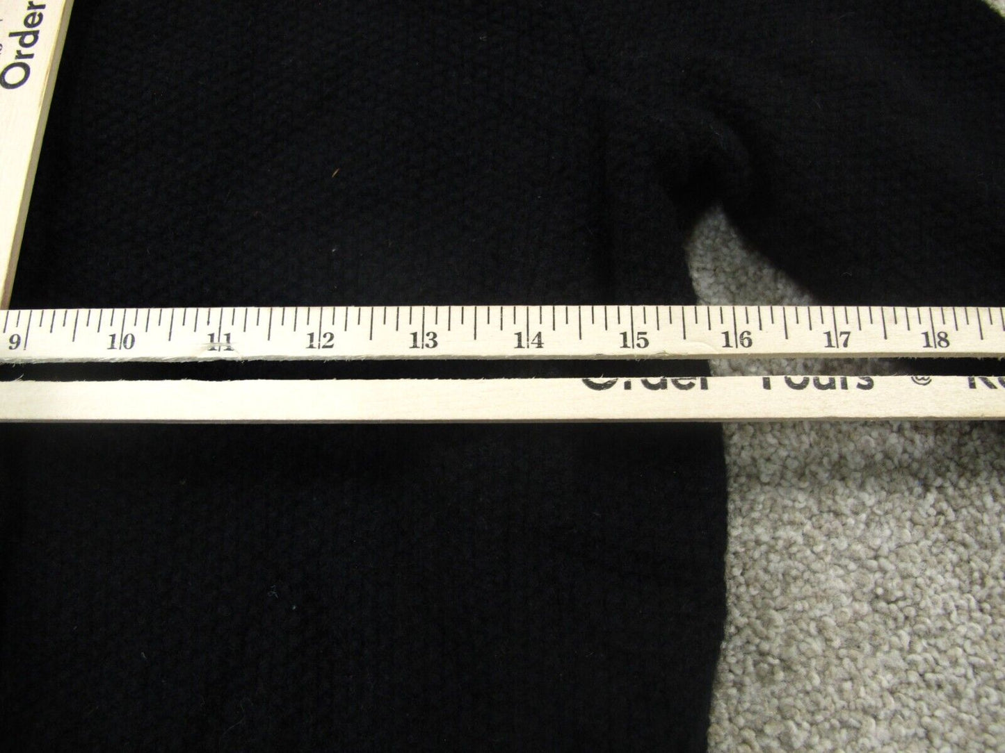 Ralph Lauren Womens Sweater Cardigan 100% Lambs Wool Long Sleeves Black SZ Small