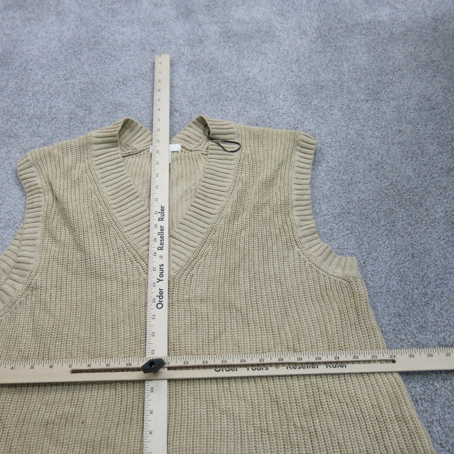 H&M Womens Pullover Sweater Knitted Sleeveless V Neck Beige Size Medium