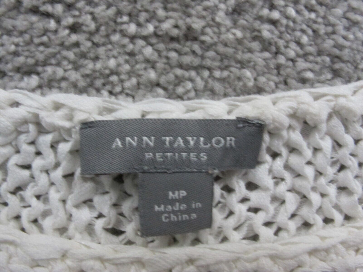 Ann Taylor Women Pullover Sweater Knitted 3/4 Sleeve White Size Petite Medium