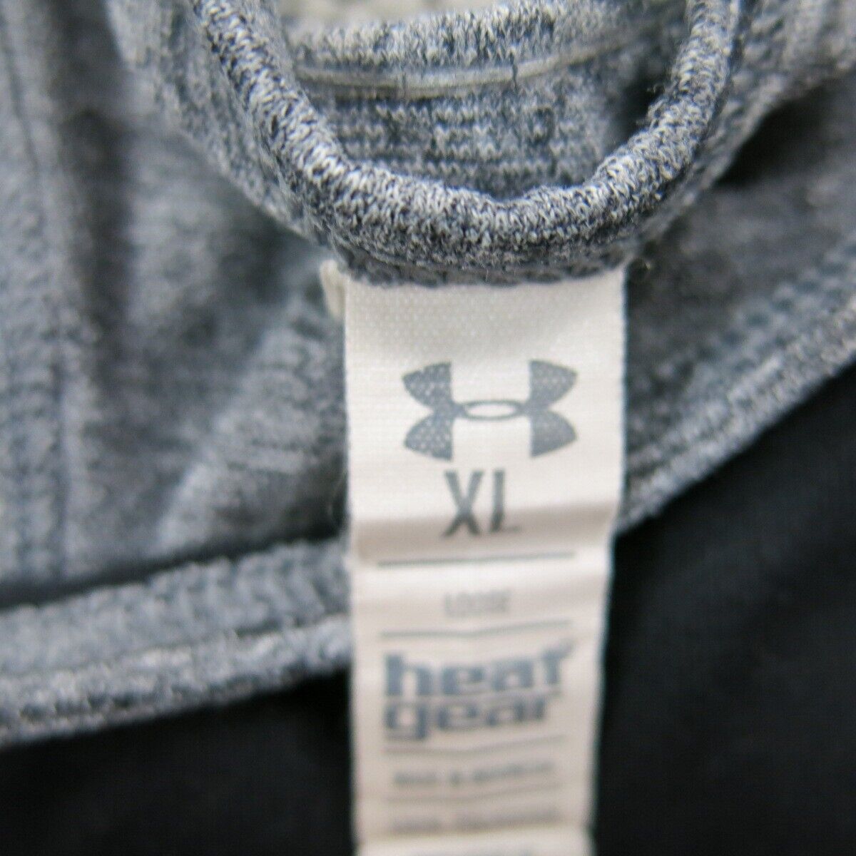 Under Armour Womens Tank Top Heatgear Scoop Neck Sleeveless Logo Black Size XL