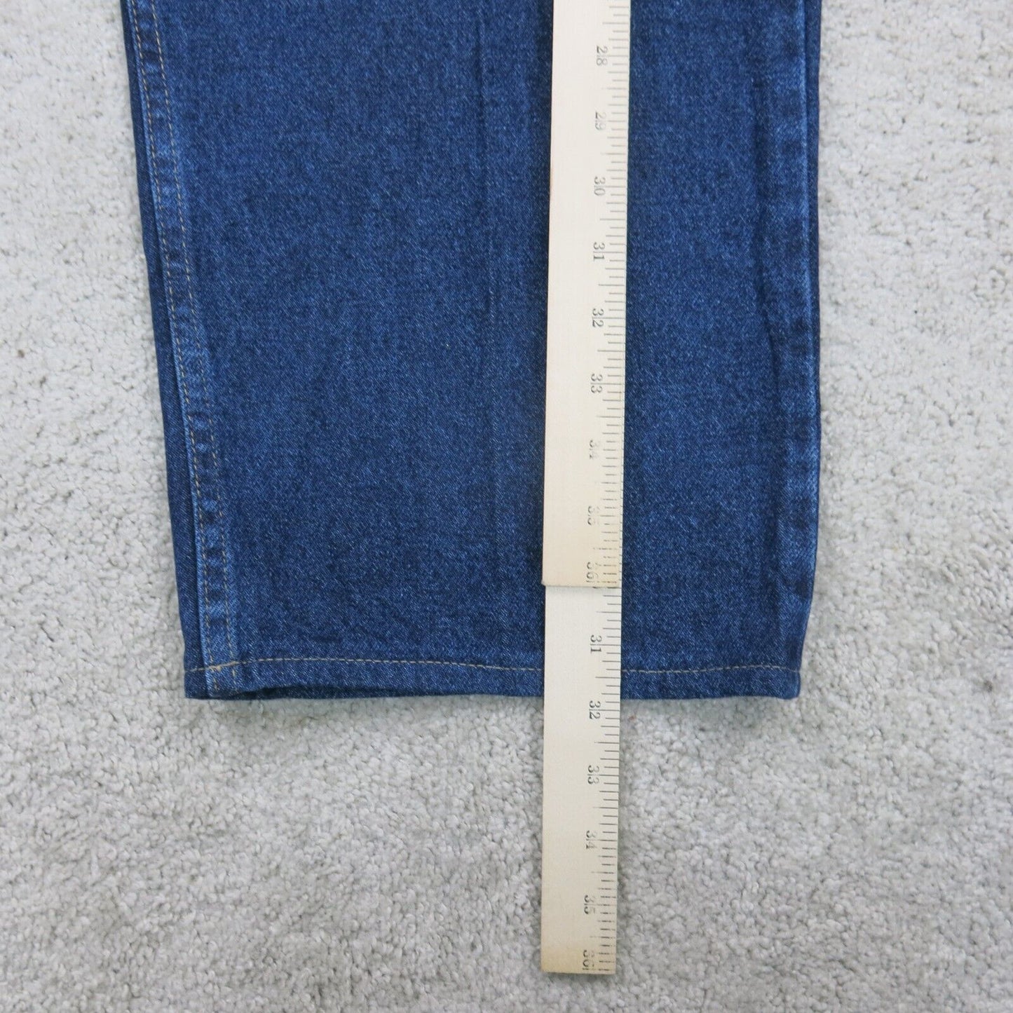 Wrangler Mens Jeans Straight Leg High Rise 100% Cotton Pockets Blue Size W48XL30