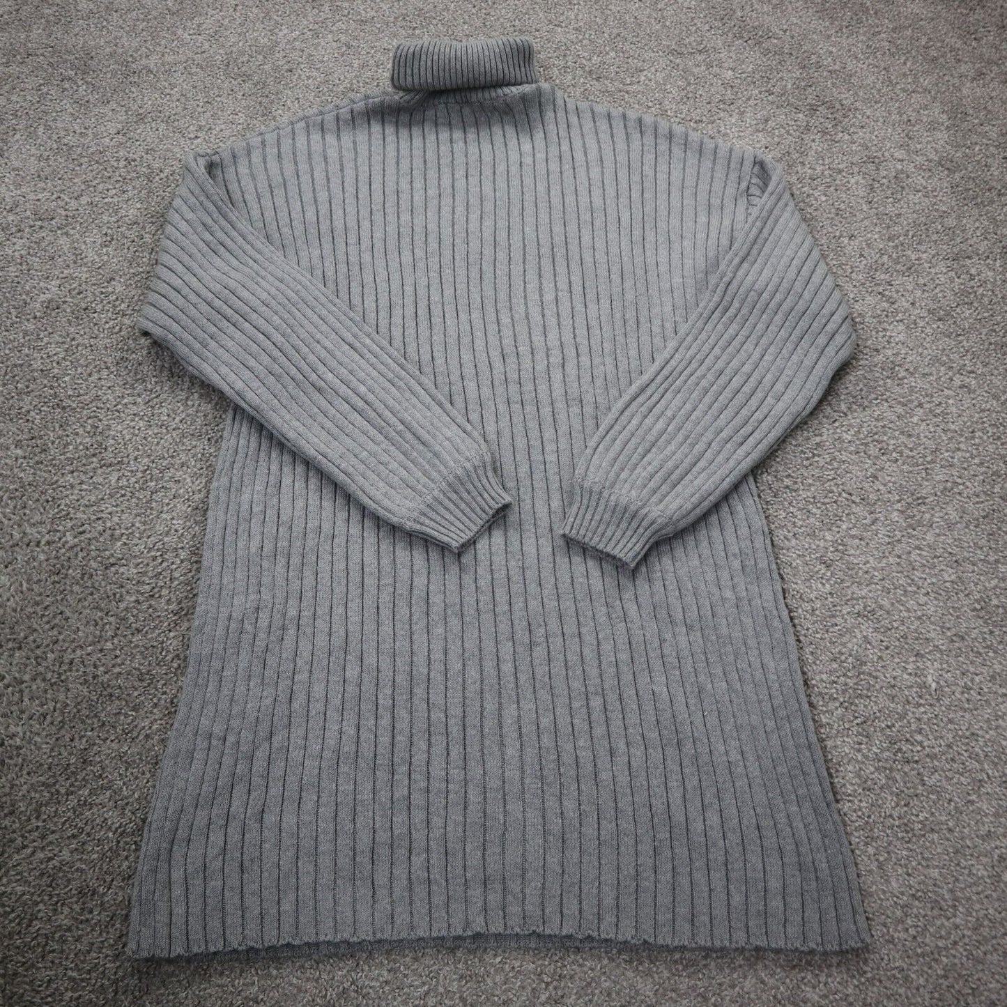 FOREVER 21 Womens Pullover Sweater Knitted Long Sleeves Turtleneck Gray Size  M