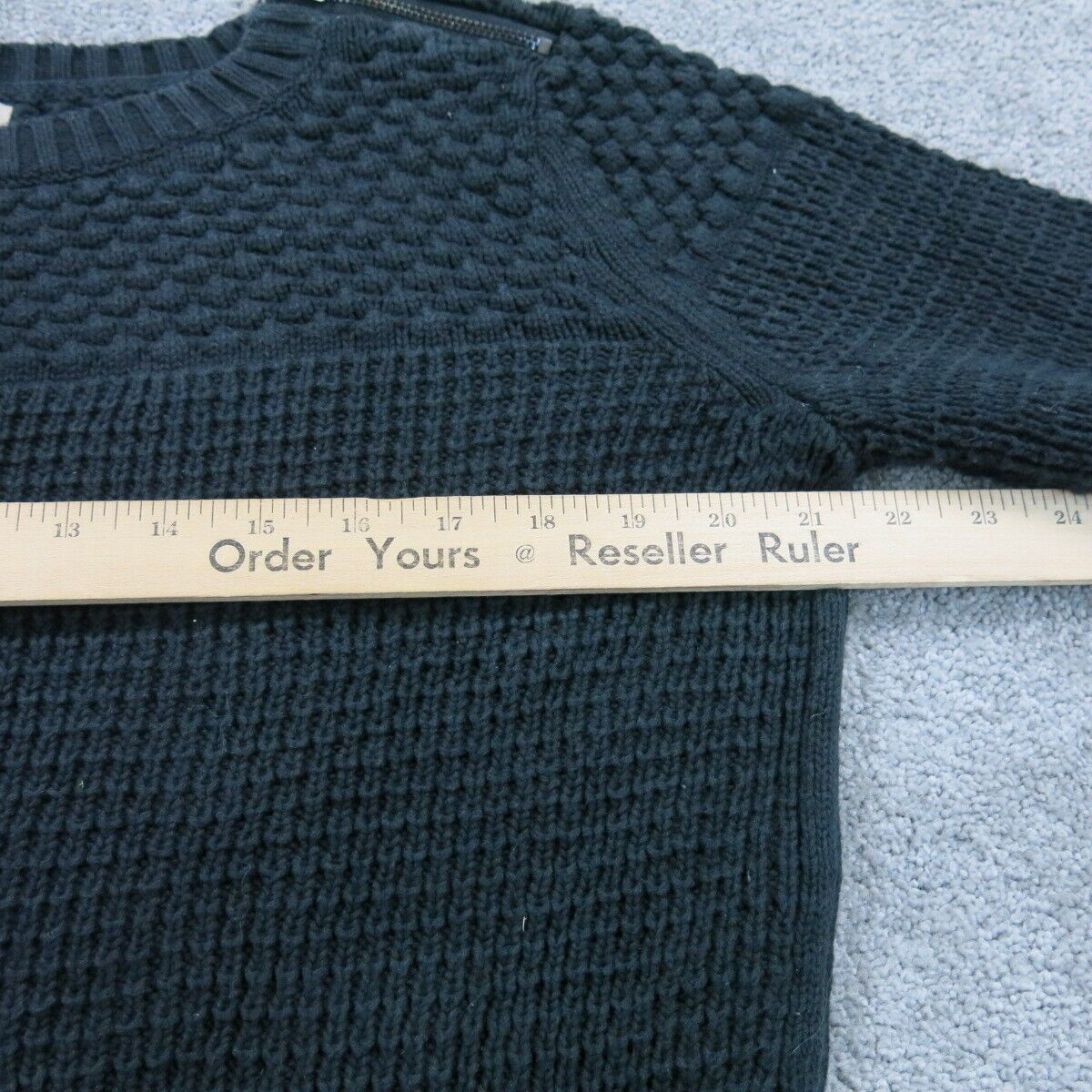 Banana Republic Womens Sweater Knitted Crew Neck Long Sleeves Black Size Large
