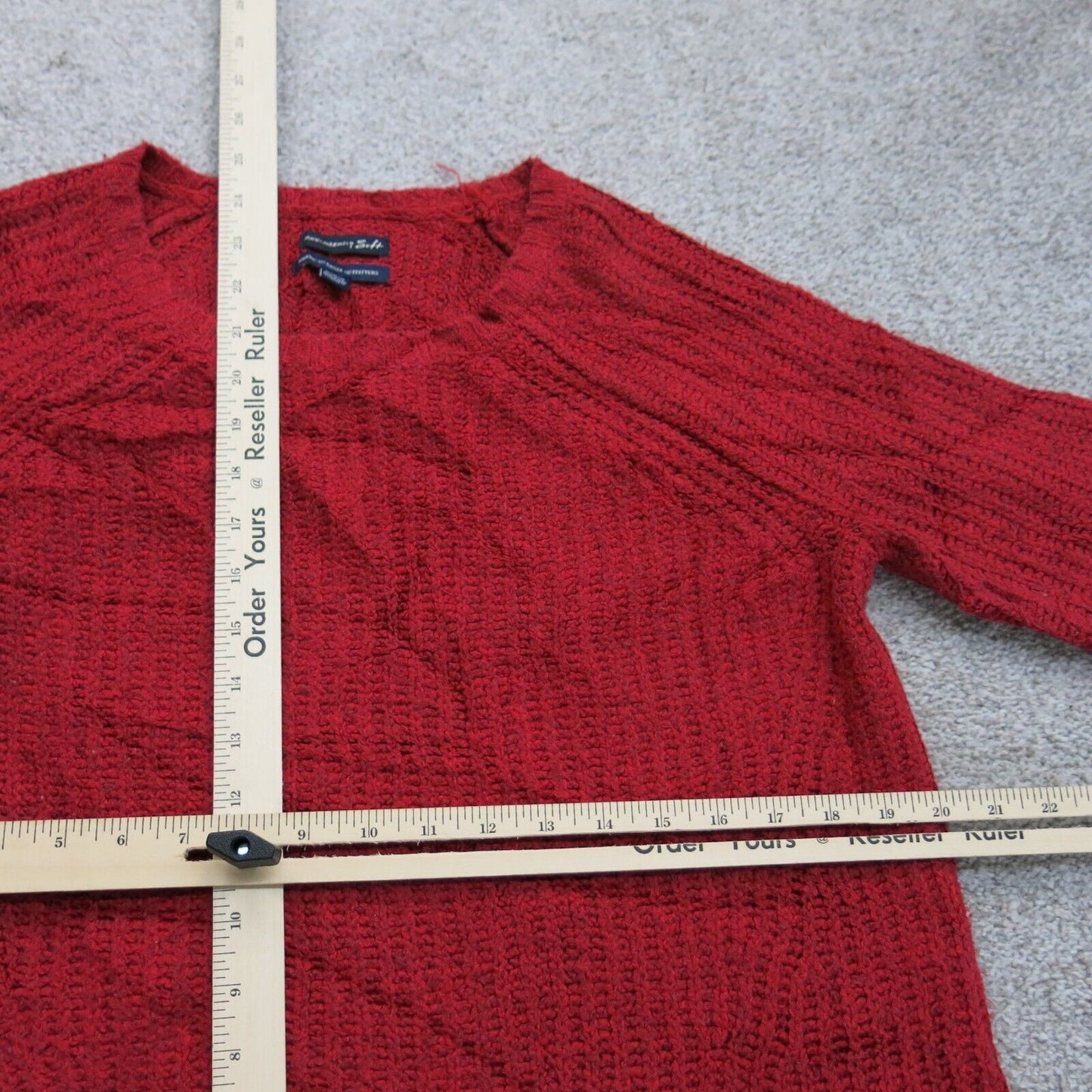 American Eagle Womens Pullover Sweater Soft Crew Neck Long Sleeves Red SZ Medium