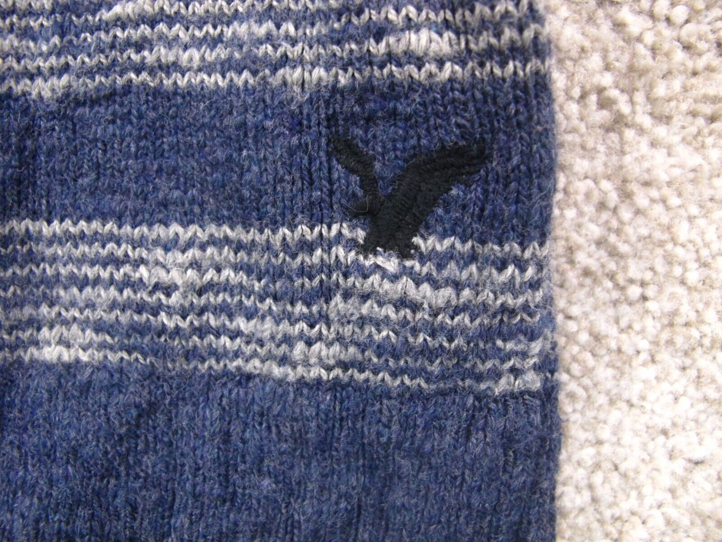 American Eagle Womens Pullover Sweater Striped Long Sleeves Blue Gray Size Large