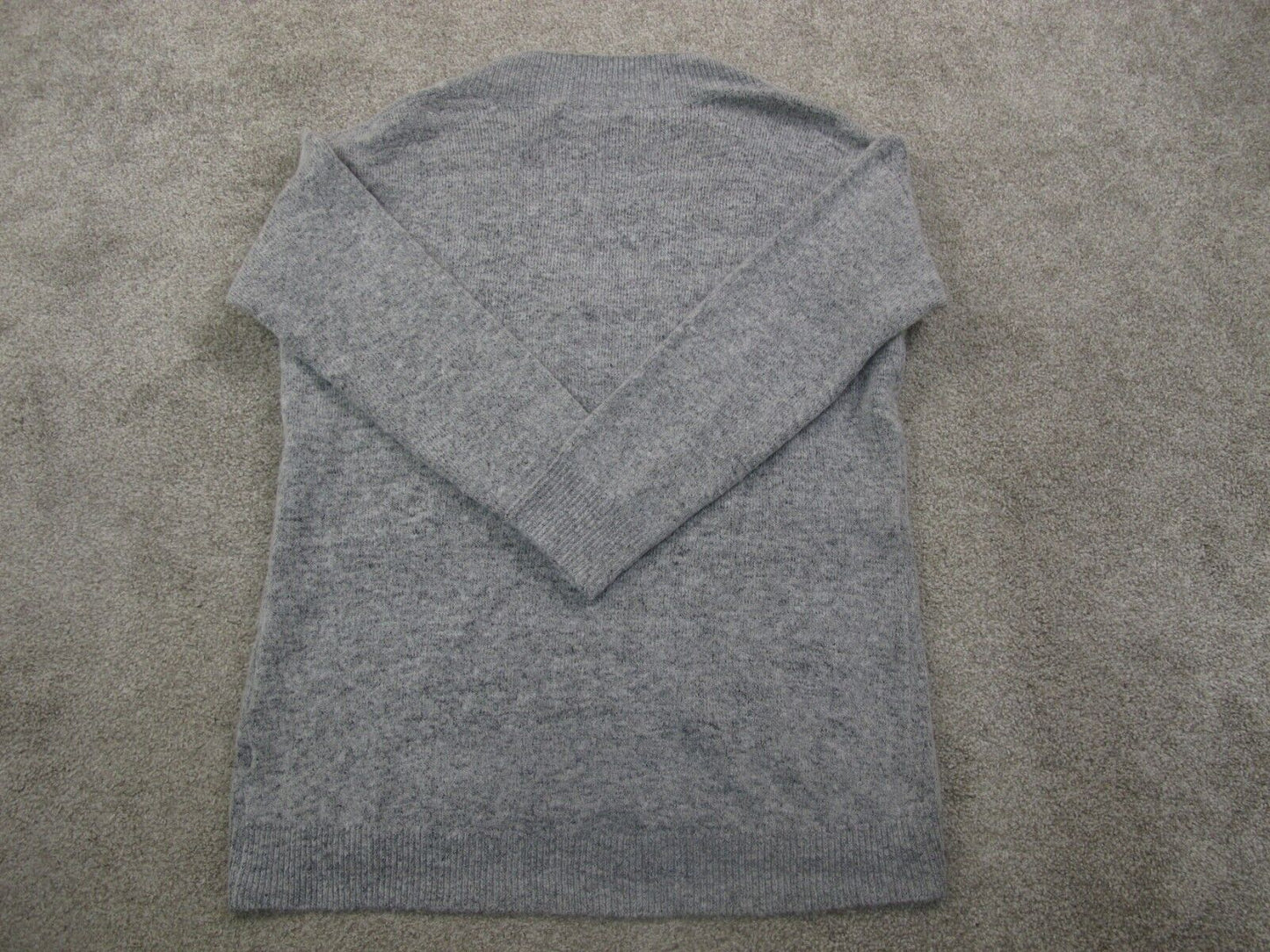 Forever 21 Womens Pullover Knitted Sweater Long Sleeves Heather Gray Size Medium