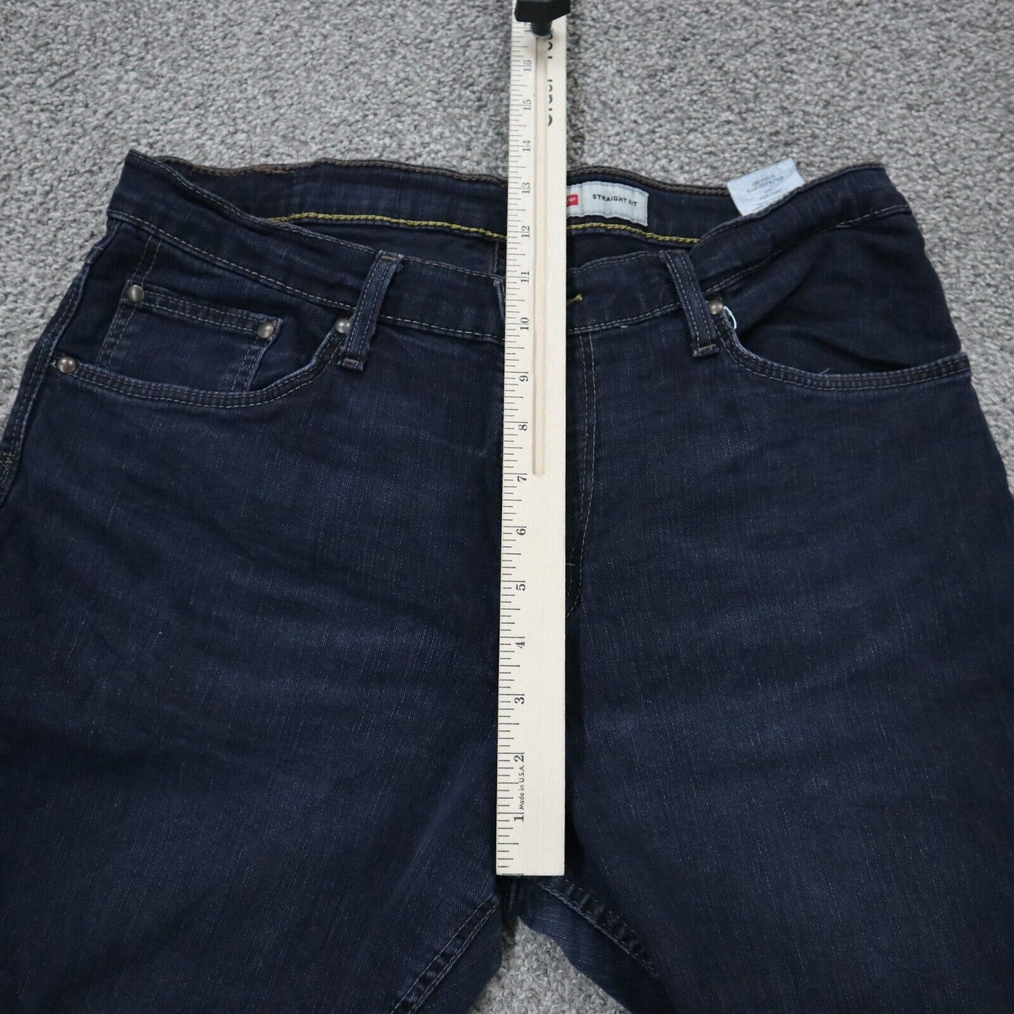 Wrangler Mens Jeans Straight Fit Jeans Mid Rise Pockets Blue Size W33XL30