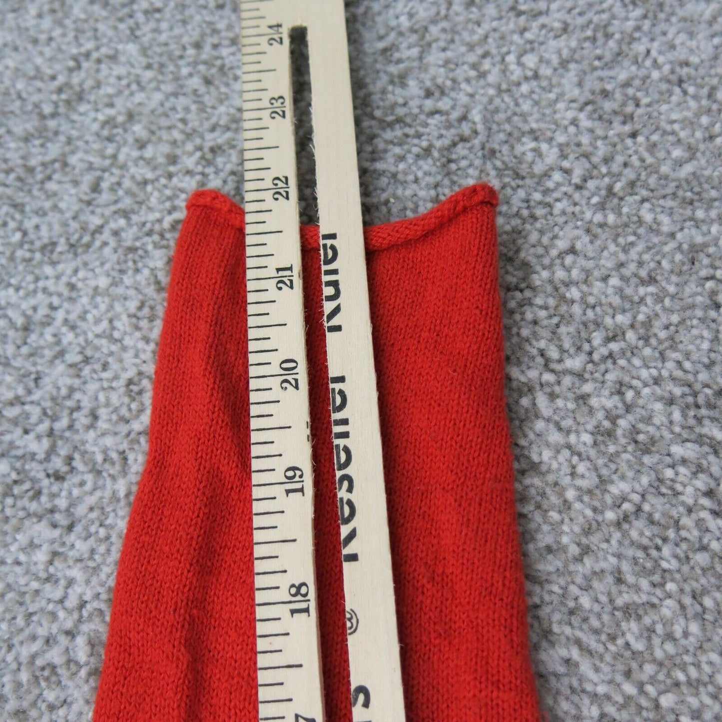 Old Navy Womens Pullover Sweater Knitted V Neck Long Sleeves Red Size Medium