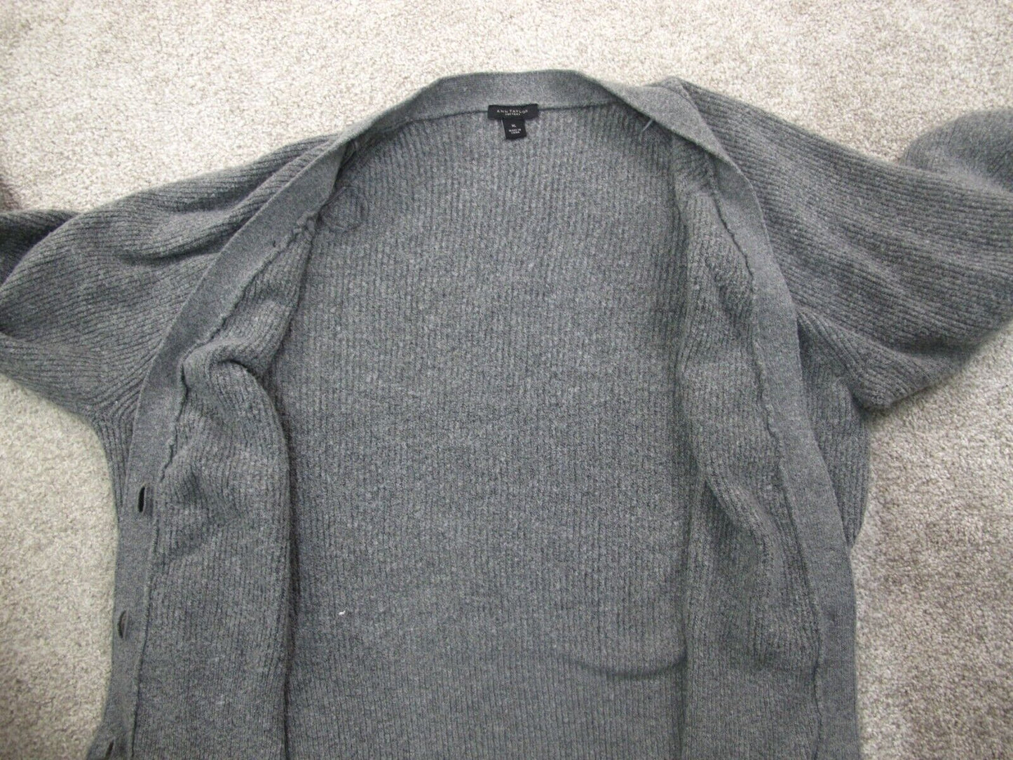 Ann Taylor Womens Cardigan Sweater Knitted Long Sleeves Deep V Neck Gray Size XL