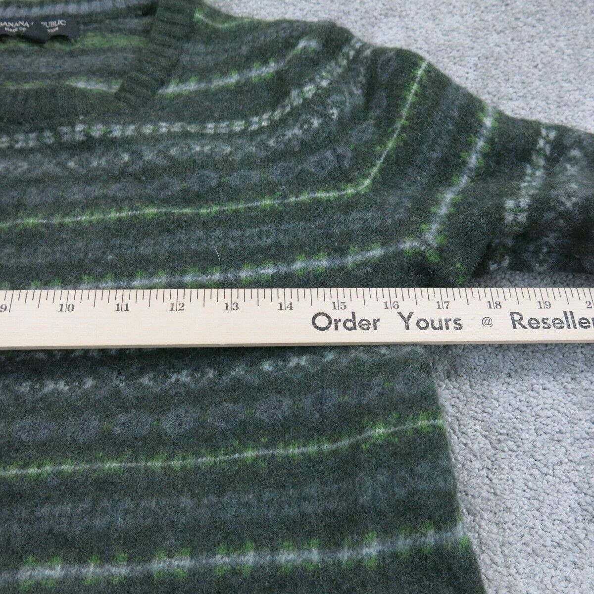 Banana Republic Womens Crew Neck Sweater Long Sleeve Striped Green Size Medium