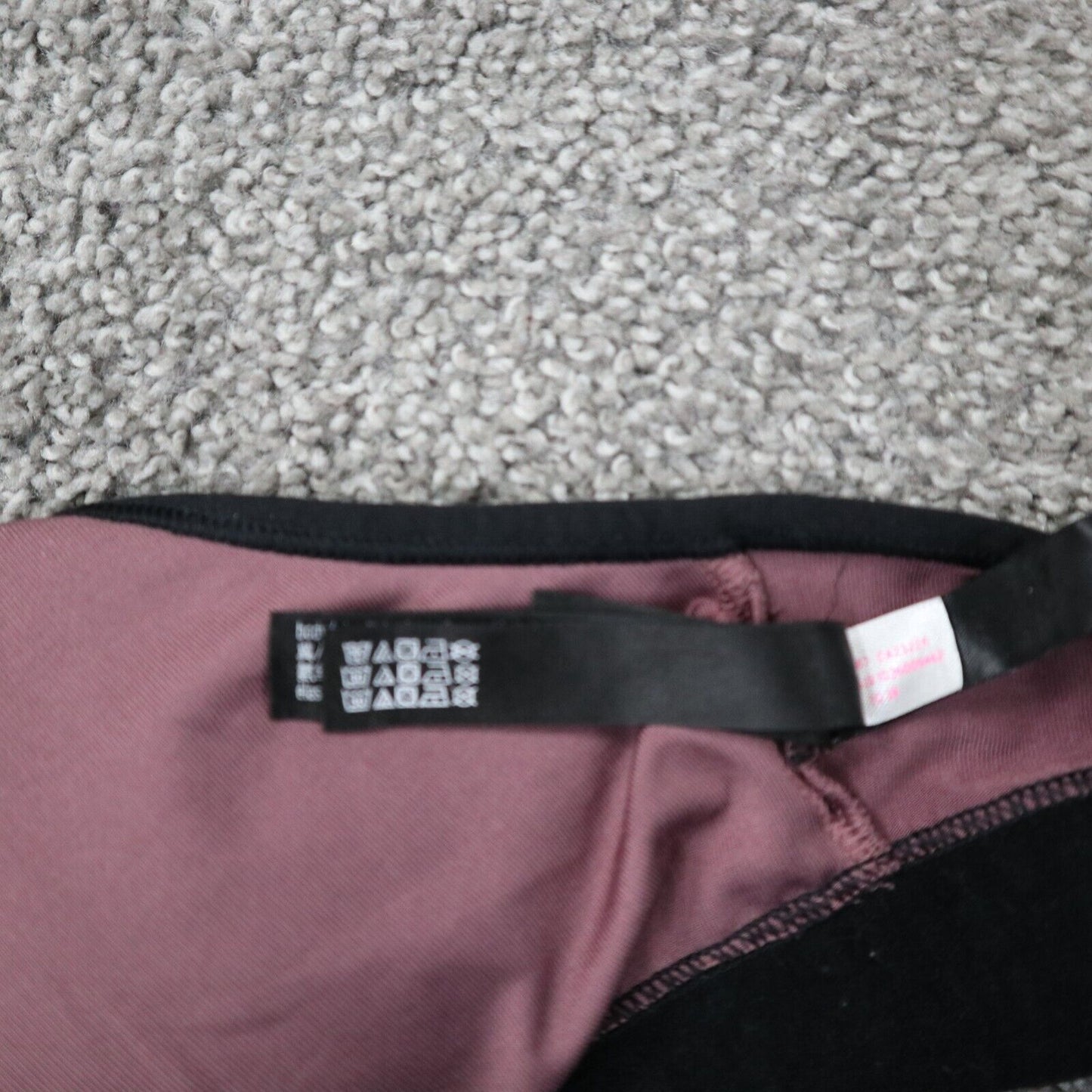 Pink Sports Womens Activewear Sports Bra Adjustable Strap Pink Black Size Small