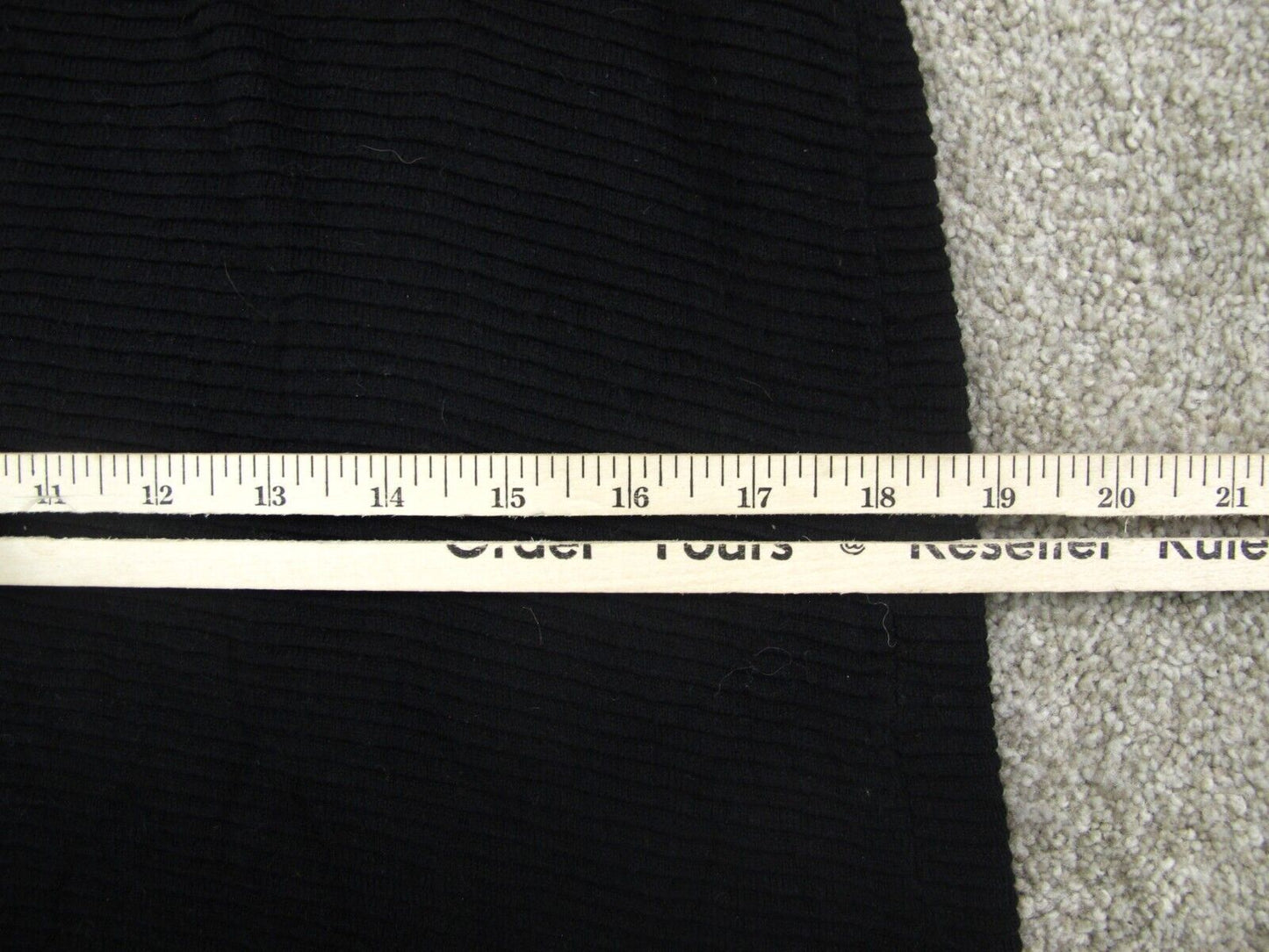 Talbots Women Pullover Sweater Long Sleeves Boat Neck Knitted Black Size Medium