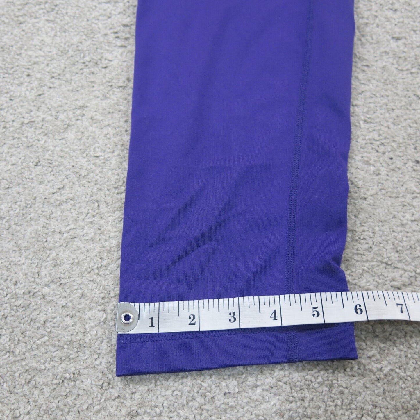 Nike Pro Womens Capri Legging Dry Fit Stretch Elastic Waist Logo Purple SZ Small