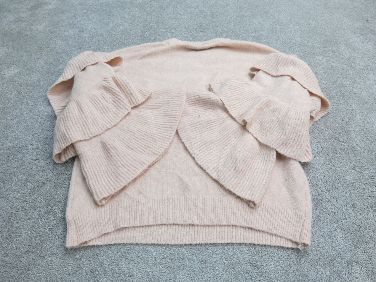 Forever 21 Womens Pullover Crew Neck Sweater Knitted Bell Sleeve Light Pink SZ L