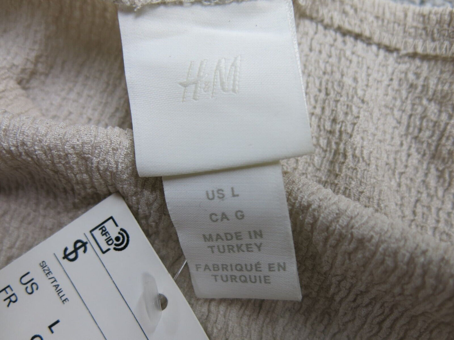 NWT H&M Womens Blouse Top Knitted Off Shoulder Short Sleeve Beige Size Large