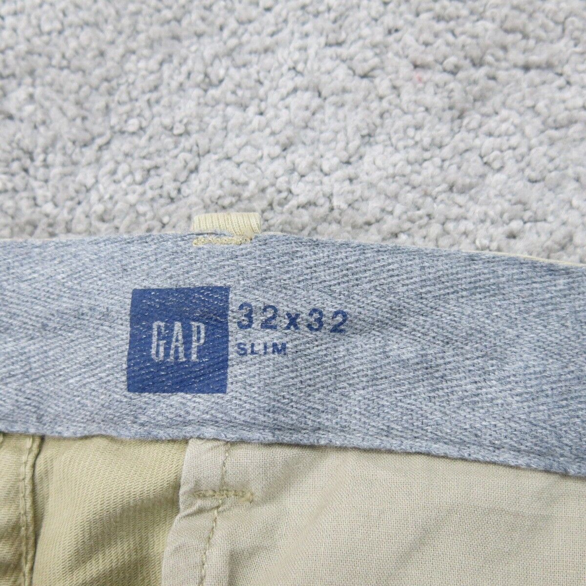 GAP Mens Pant Slim Straight Leg Chino Mid Rise Slash Pockets Khaki Size W32XL32