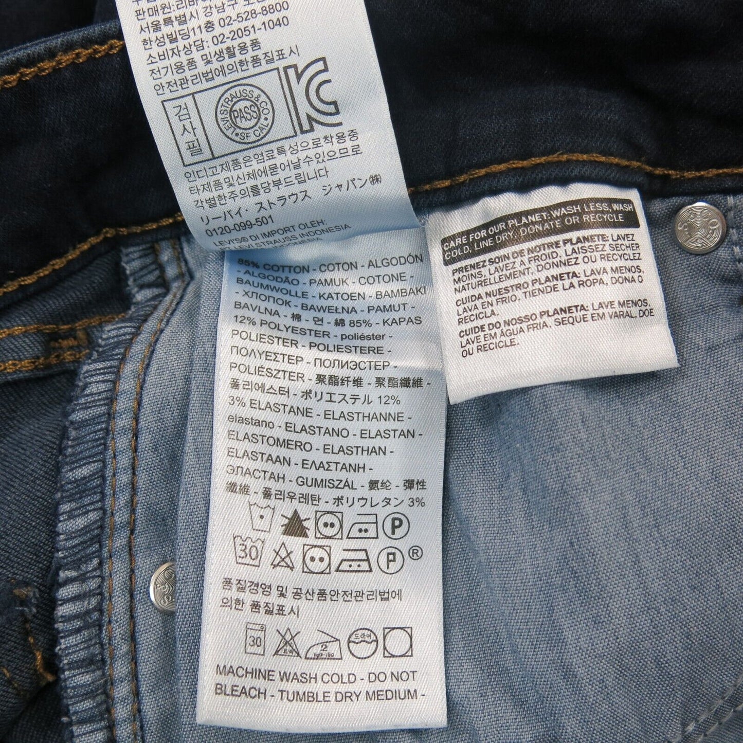 Levis Womens Jeans Classic Mid Rise Skinny Leg Denim Stretch Pockets Blue SZ 28