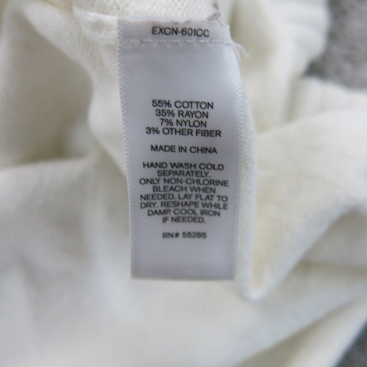 Express Womens Pullover Sweater Knitted V Neck Long Sleeves White Size Medium