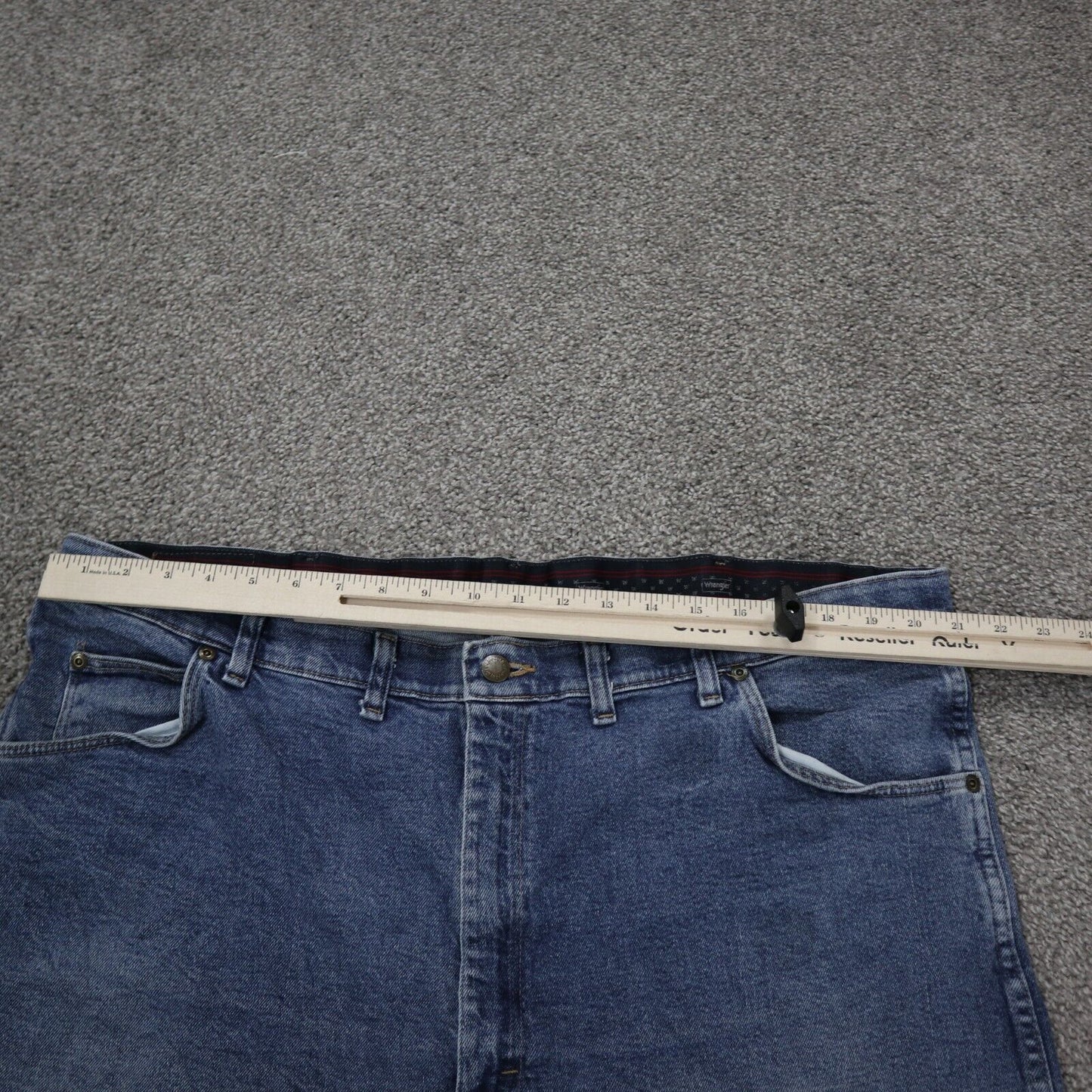 Wrangler Mans Jeans Straight Leg Stretch Regular Fit High Rise Blue Size W44XL29