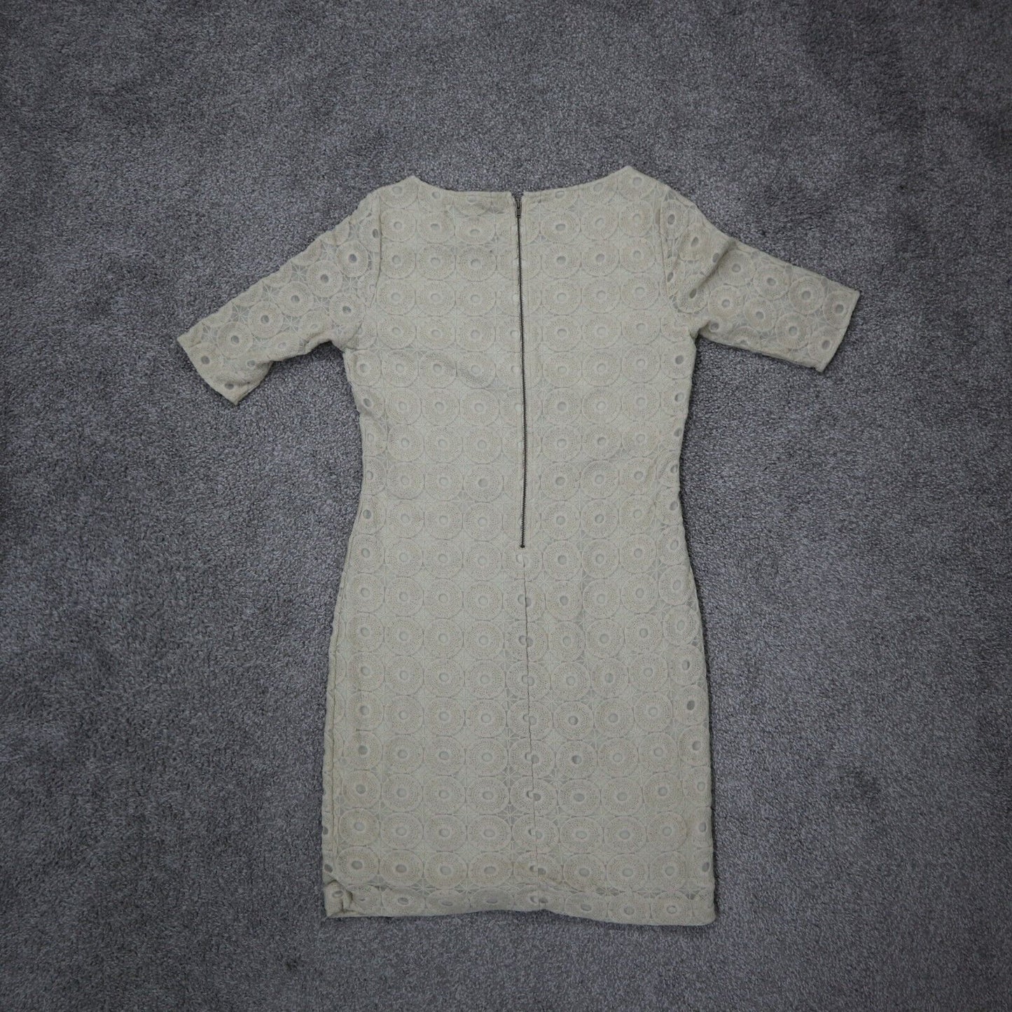 Banana Republic Womens Shift Mini Dress Back Zip Crew Neck Lace Beige Size 2