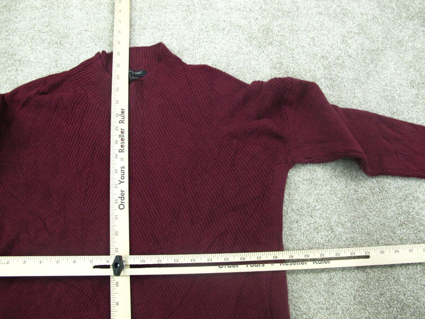 Banana Republic Womens  Knitted Sweater Long Sleeves Cotton Maroon Size Small