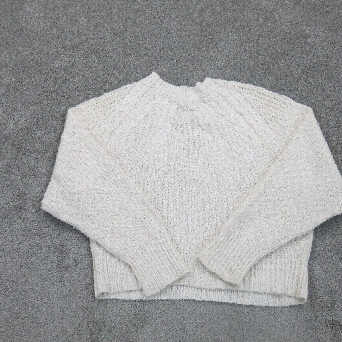 American Eagle Outfitter Womens Pullover Sweater Long Sleeves White Size Large
