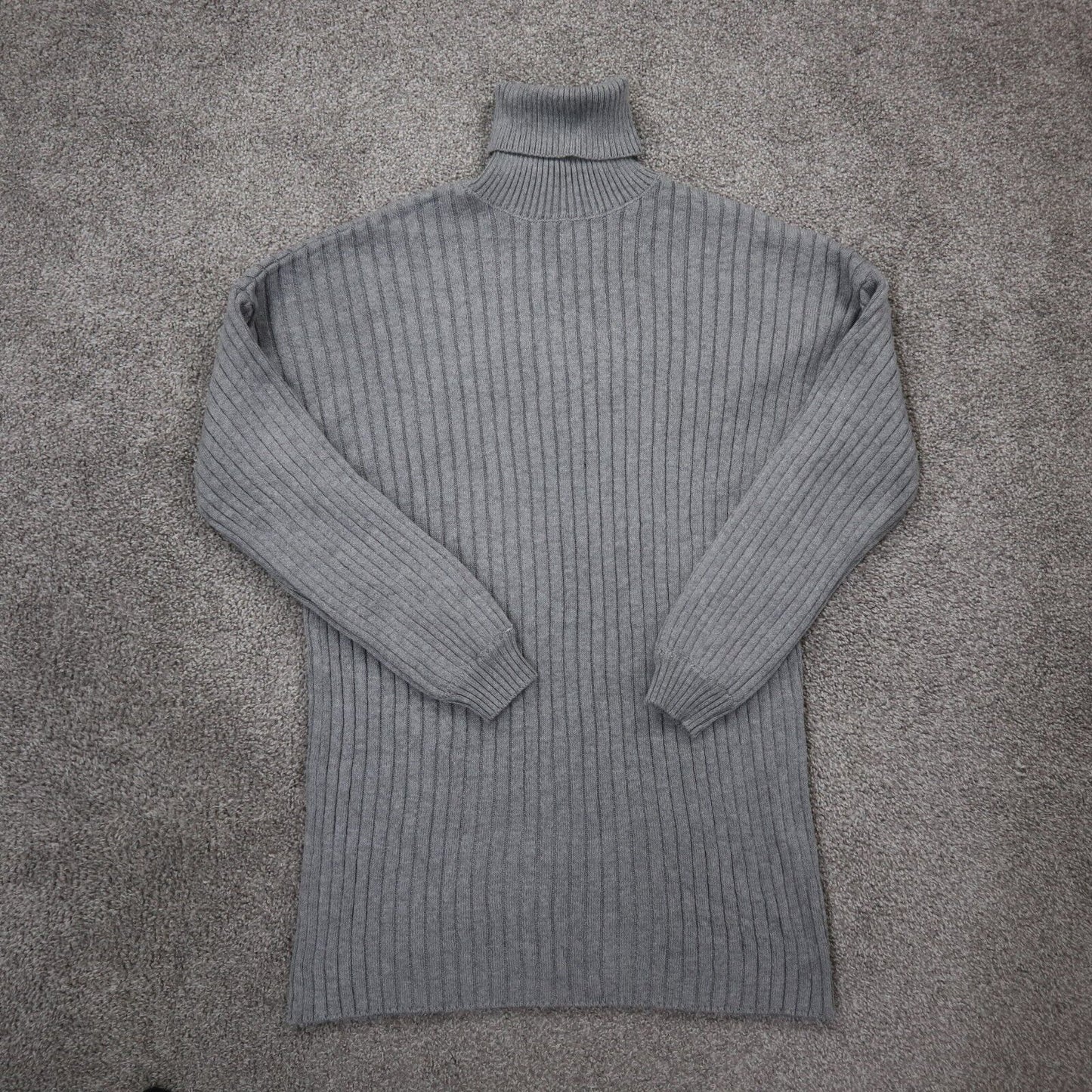 FOREVER 21 Womens Pullover Sweater Knitted Long Sleeves Turtleneck Gray Size  M