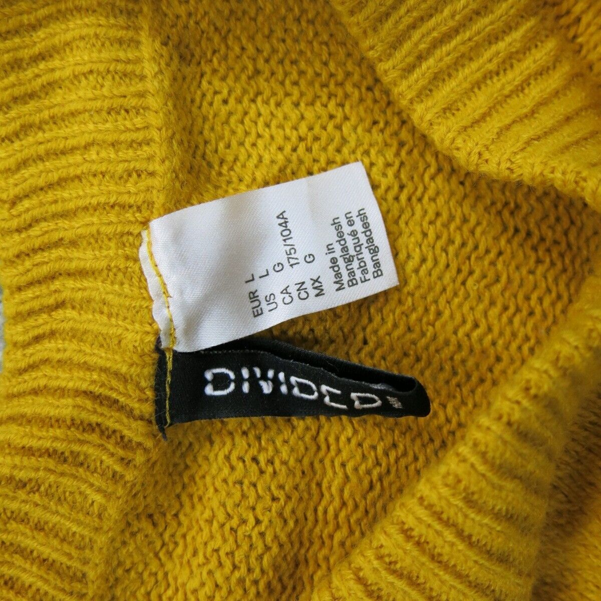 Divided H&M Womens Pullover Sweater Long Sleeves Crew Neck Yellow Size Large