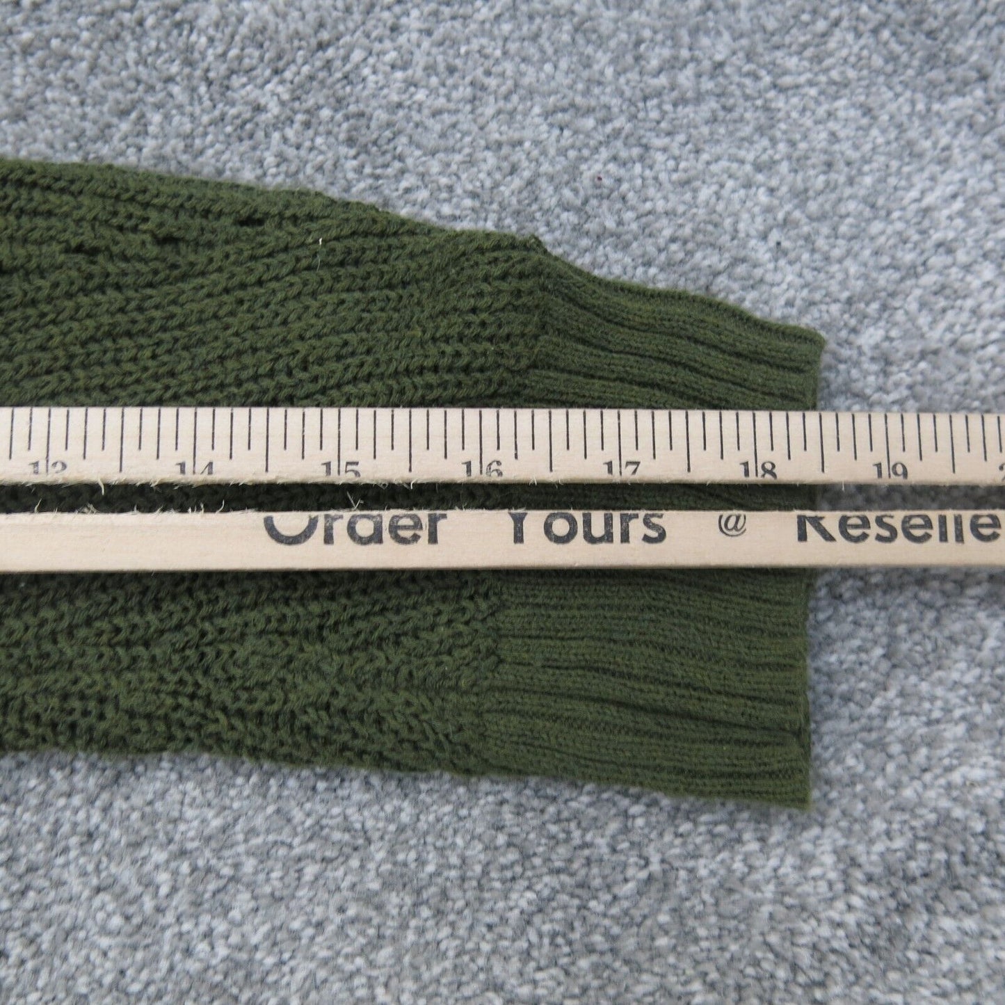 American Eagle Women Cardigan Sweater Knitted Long Sleeves Olive Green SZ Medium