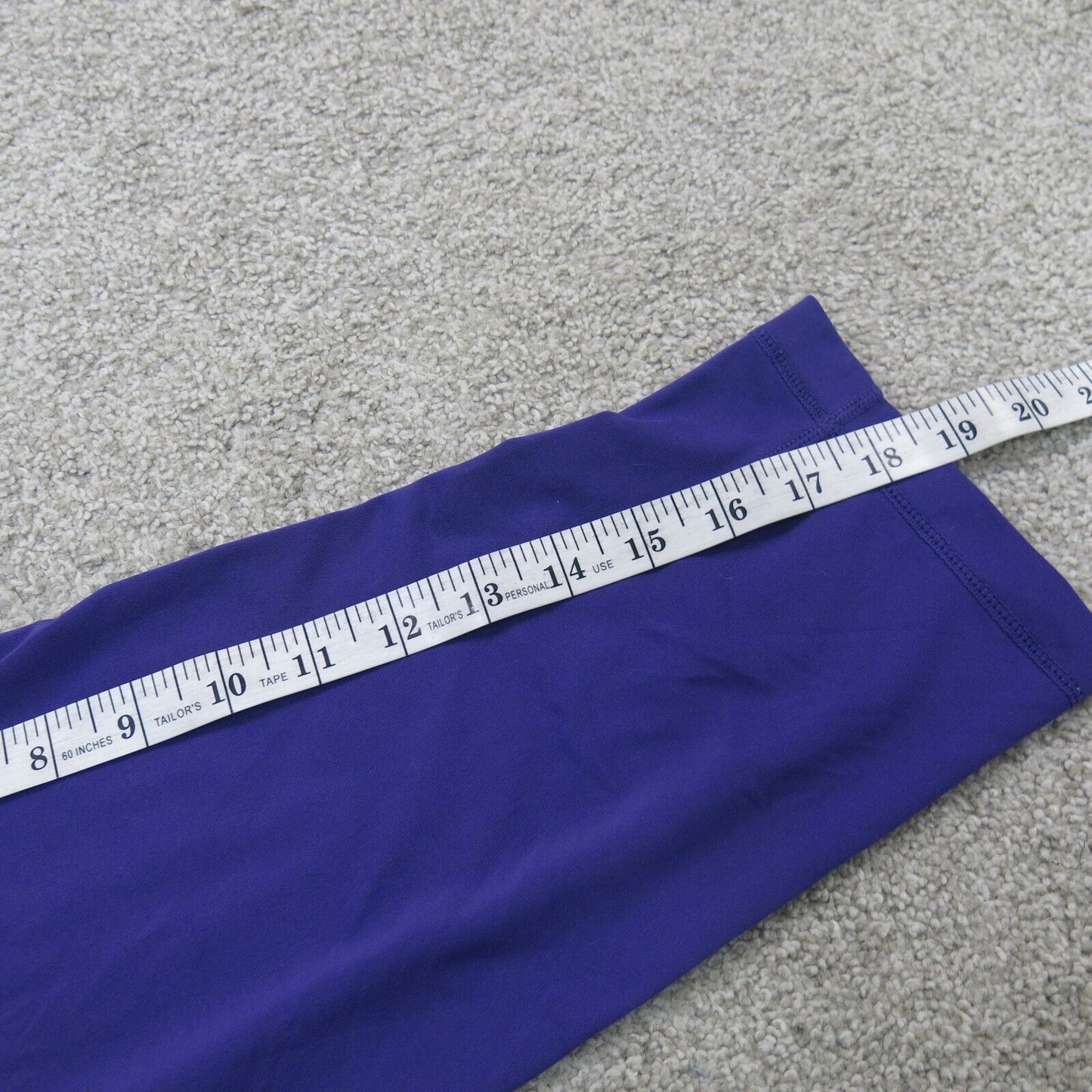 Nike Pro Womens Capri Legging Dry Fit Stretch Elastic Waist Logo Purple SZ Small