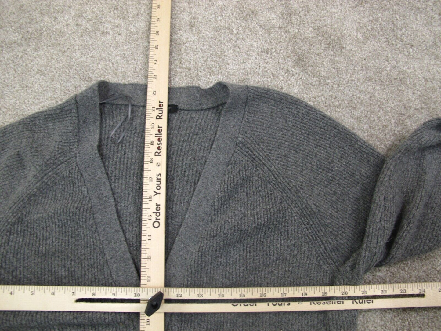 Ann Taylor Womens Cardigan Sweater Knitted Long Sleeves Deep V Neck Gray Size XL