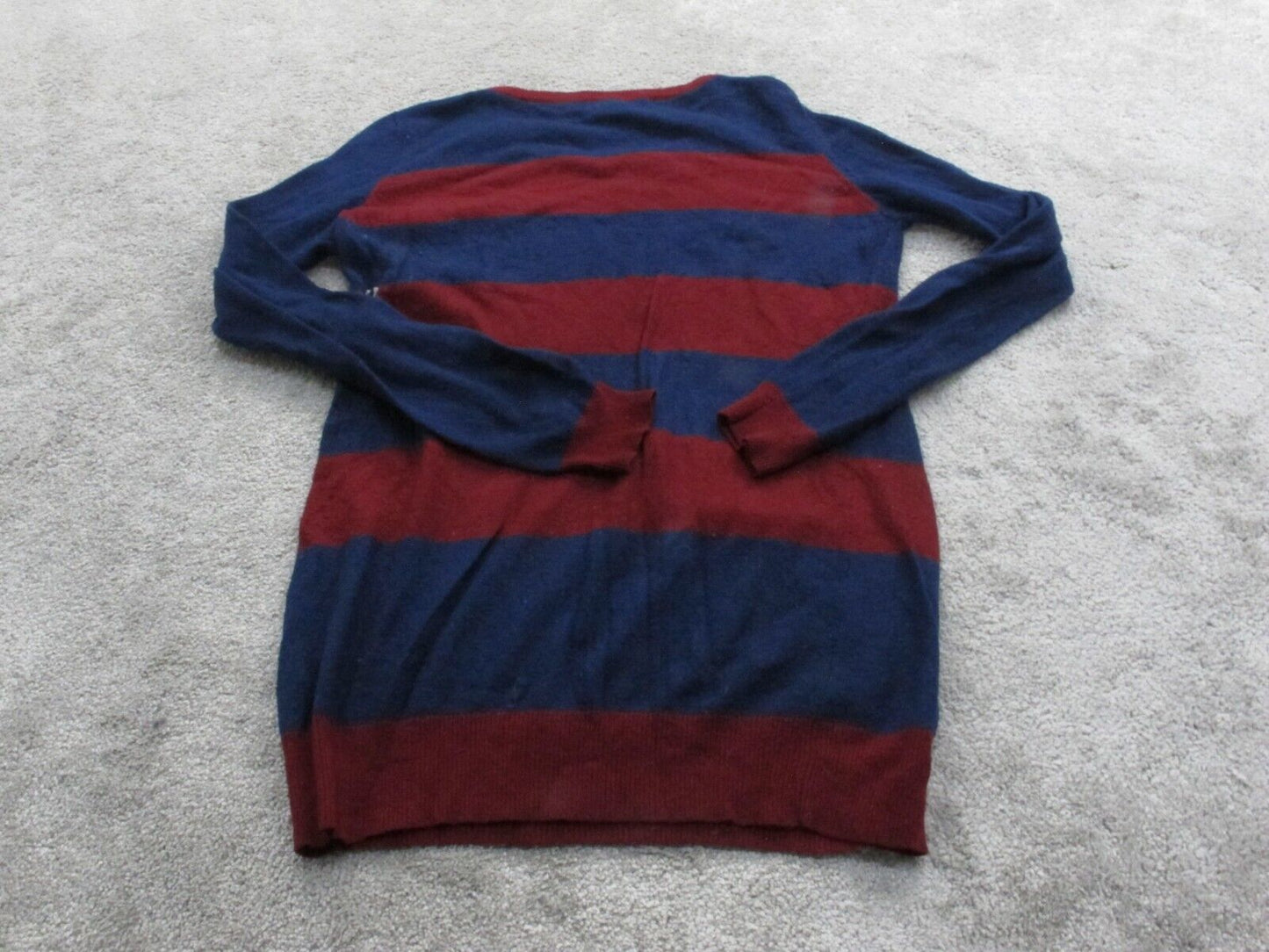 Forever 21 Womens Pullover Sweater Long Sleeves Striped Blue Red Size Medium