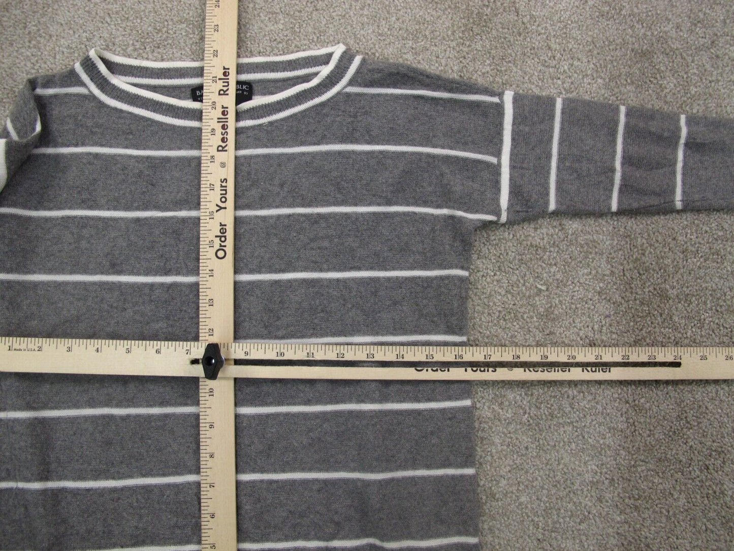 Banana Republic Womens Pullover Striped Sweater Long Sleeves Gray White Size XS