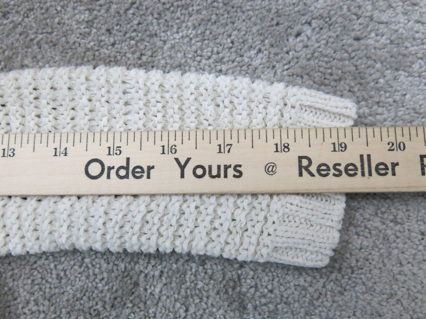Forever 21 Women Sweater Pullover Knitted Long Sleeves Boat Neck Ivory Size M