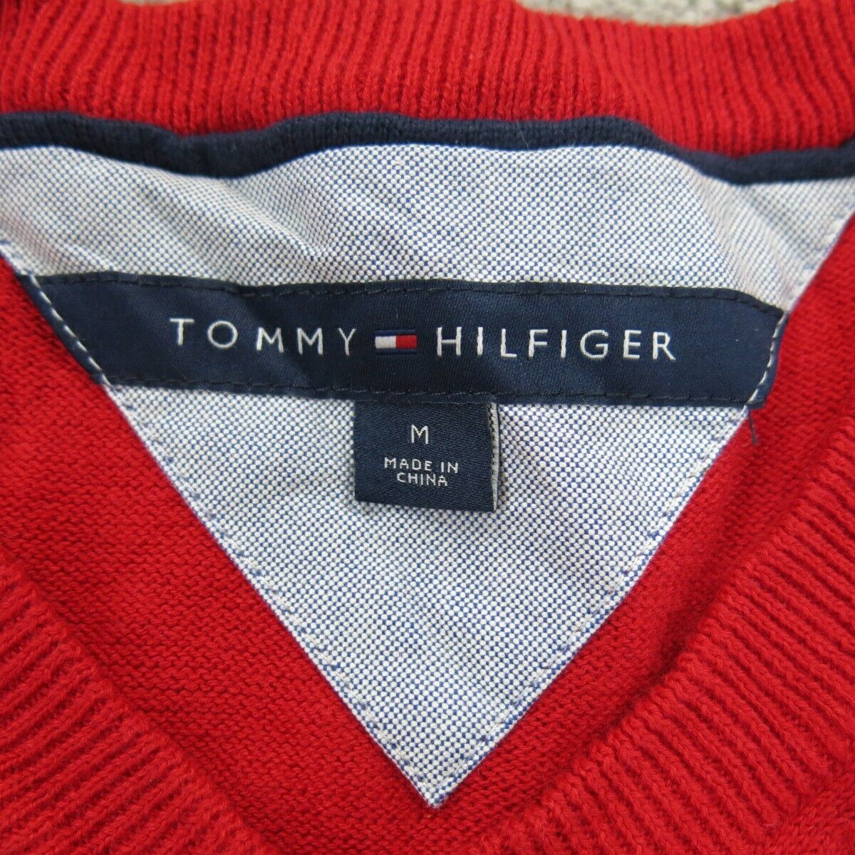 Tommy Hilfiger Mens Pullover Sweater Knitted V-Neck Long Sleeves Red Size Medium