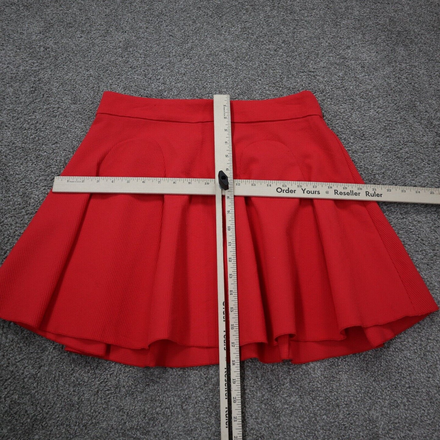 Divided by H&M Womens Quilted Skater Skirt Stretch Waist Pleated Orange SZ US 12