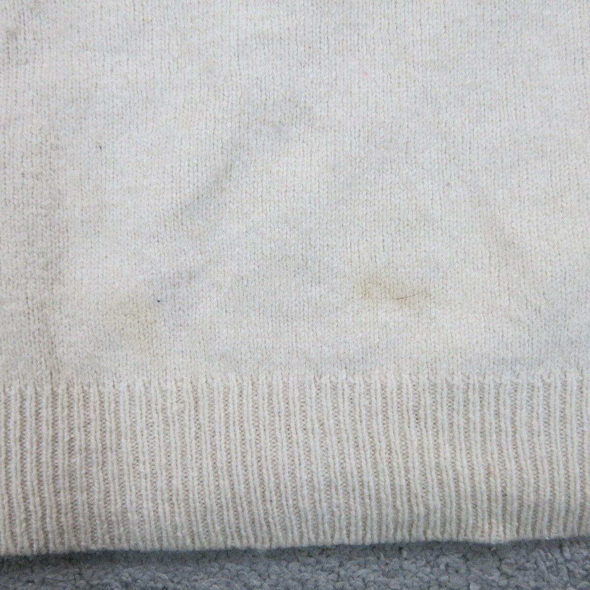 American Eagle Mens Pullover Sweater V-Neck Long Sleeve Ivory Size Medium