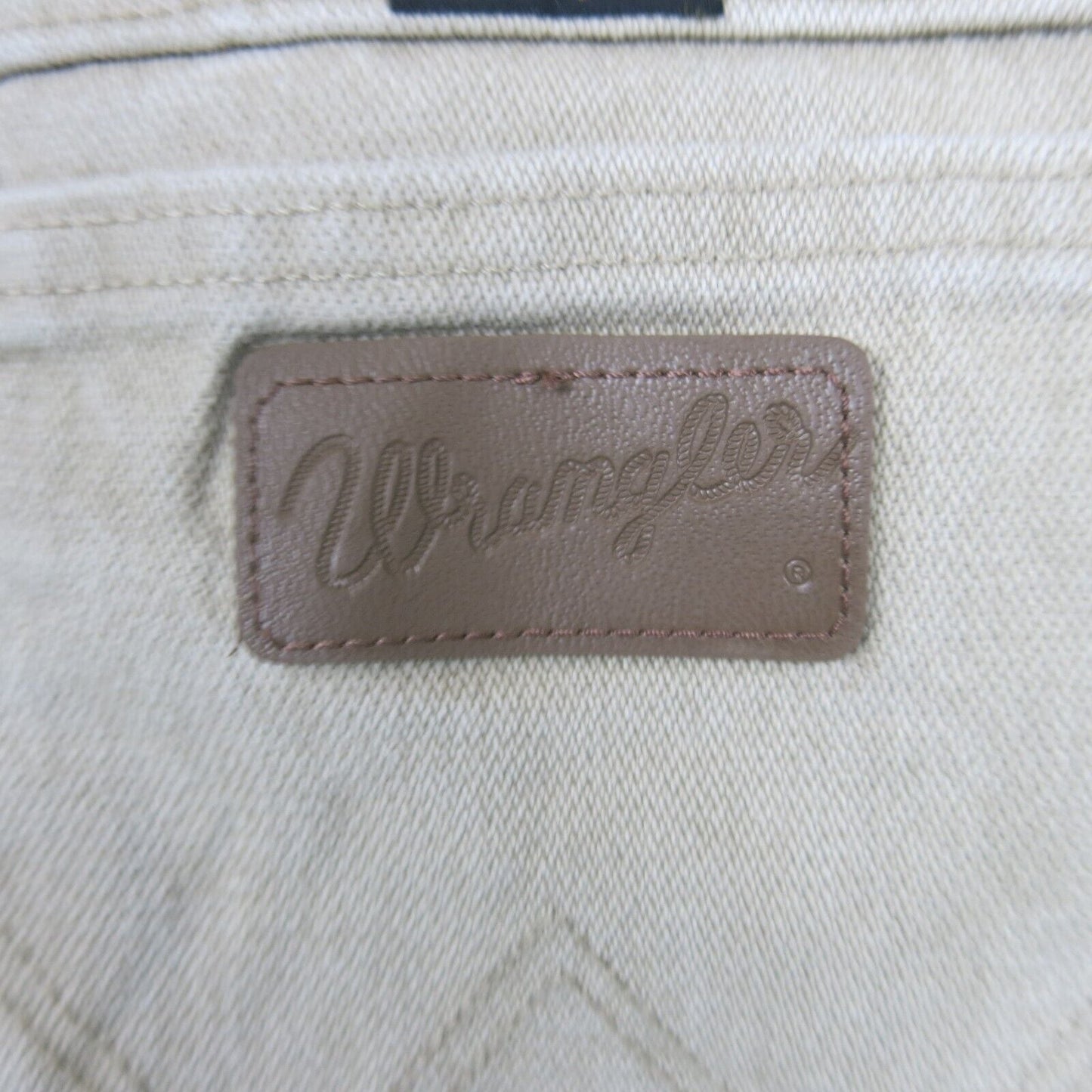 Wrangler Men Jeans Straight Leg High Rise 100% Cotton Stretch Beige Size W40XL34