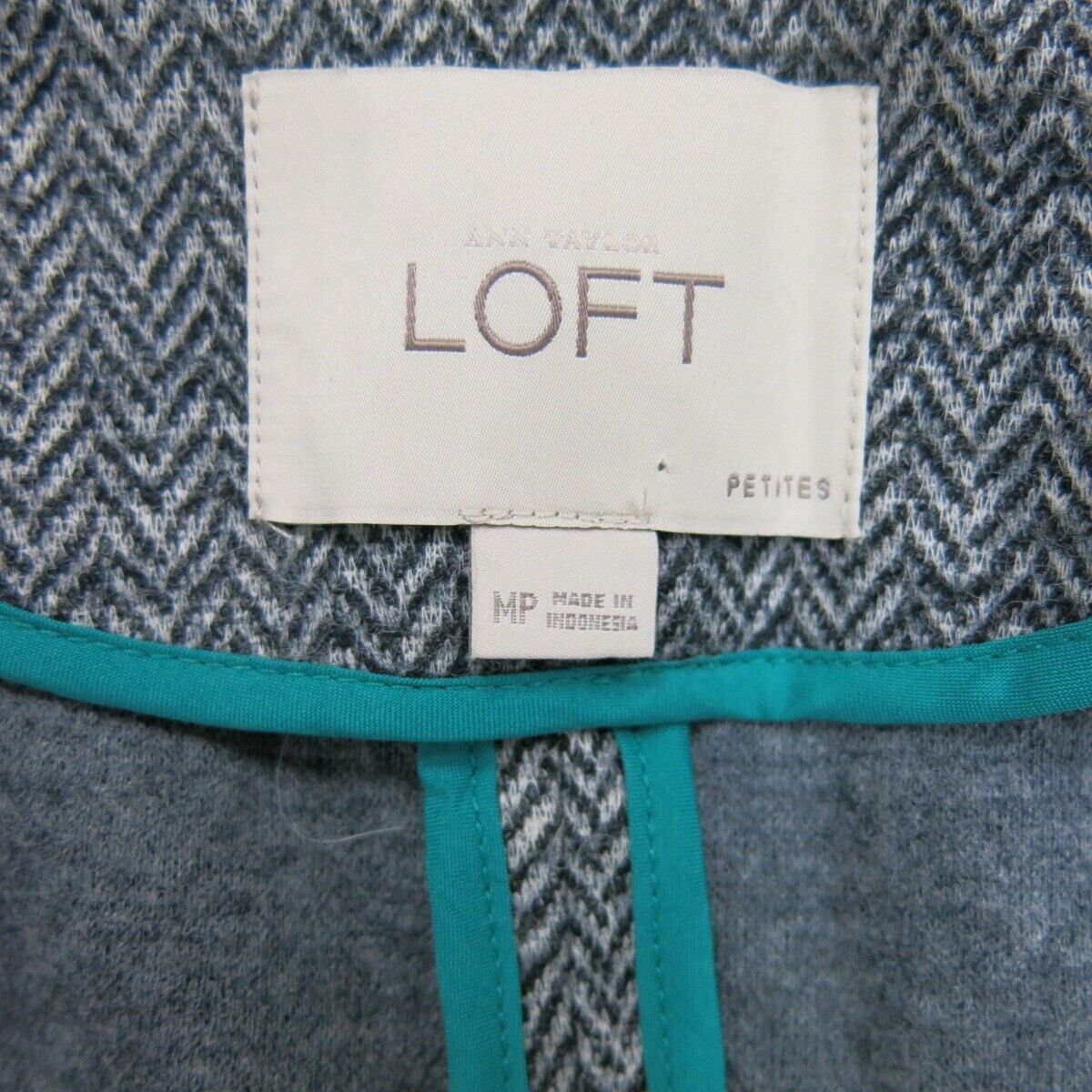 Ann Taylor Womens Blazer Coat Jackets Long Sleeves Front 2 Button Gray Size MP