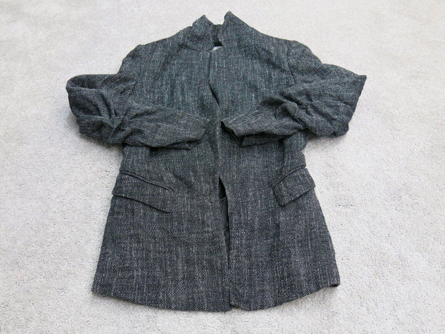 H&M Womens Blazer Coat Stretch Open Front Long Sleeves Pockets Black White SZ 2