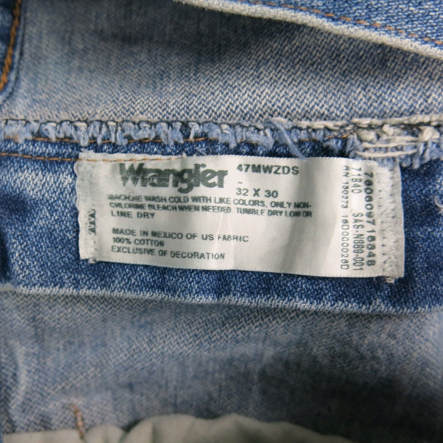 Wrangler 47MWZ Men Jeans Straight Leg Mid Rise 100% Cotton Blue Size W32XL30