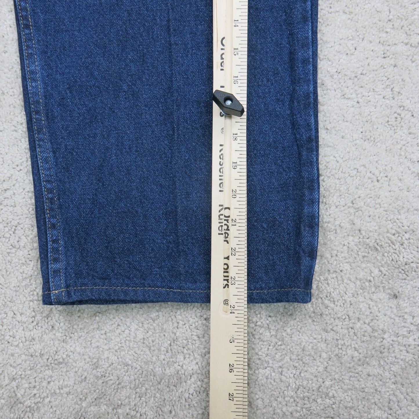 Wrangler Mens Jeans Straight Leg High Rise 100% Cotton Pockets Blue Size W48XL30