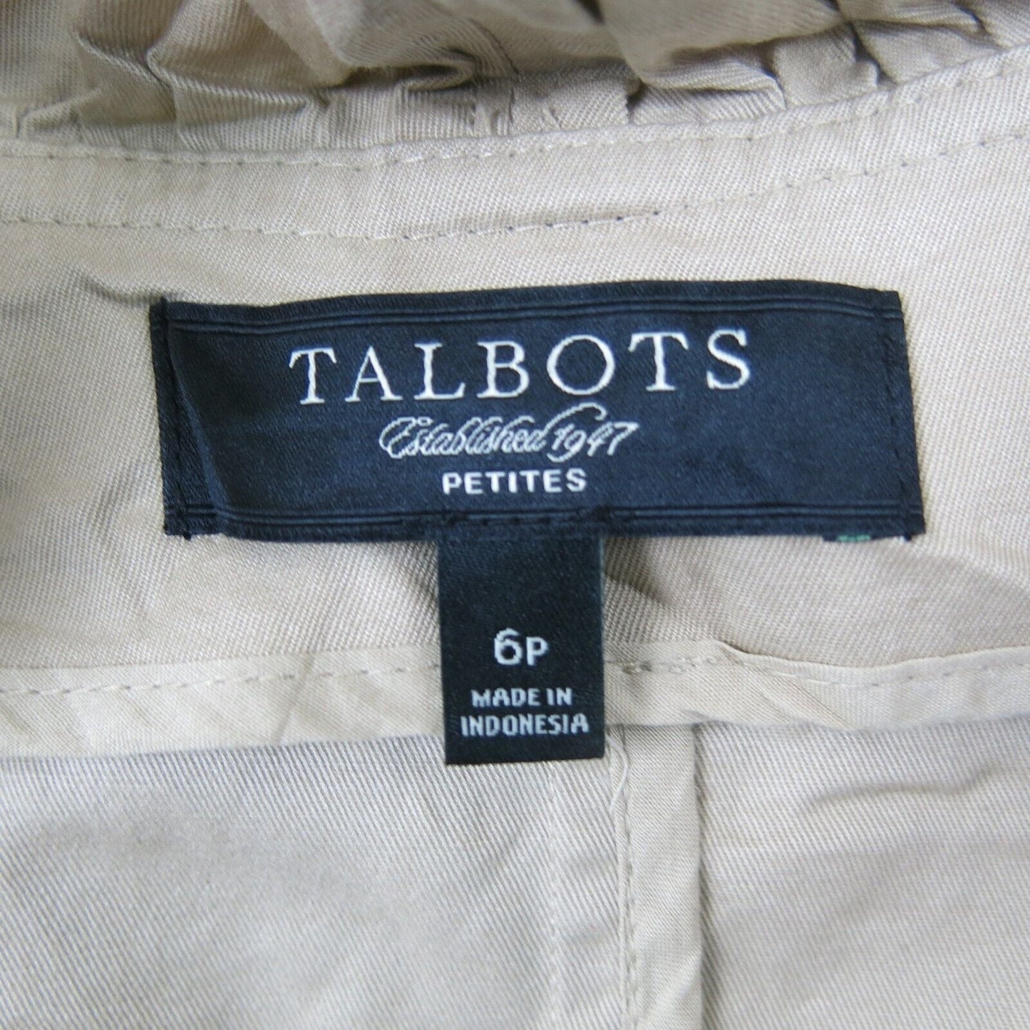 Talbots army Ruffled Blazer Jacket Open Front Long Sleeves Pockets Beige Size 6P