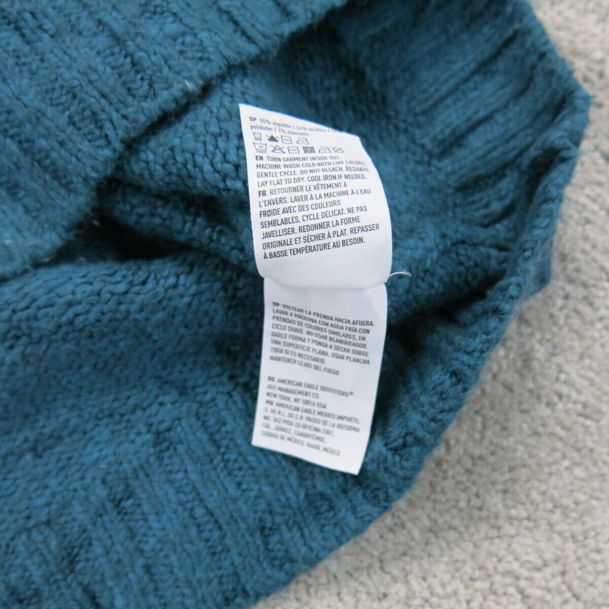 American Eagle Womens Pullover Crew Neck Sweater Long Sleeves Blue Size Small