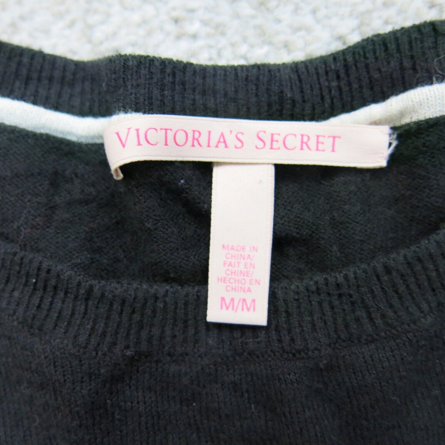 Victorias Secret Womens Pullover Sweater Long Sleeve Round Neck Black Size M