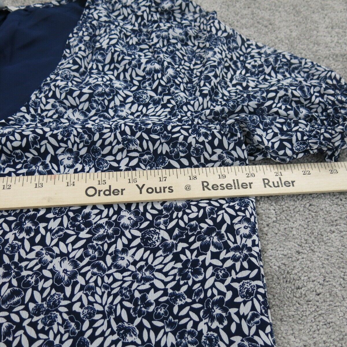 J. Crew Womens Floral Blouse Top Short Sleeve V Neck Blue White Size Small