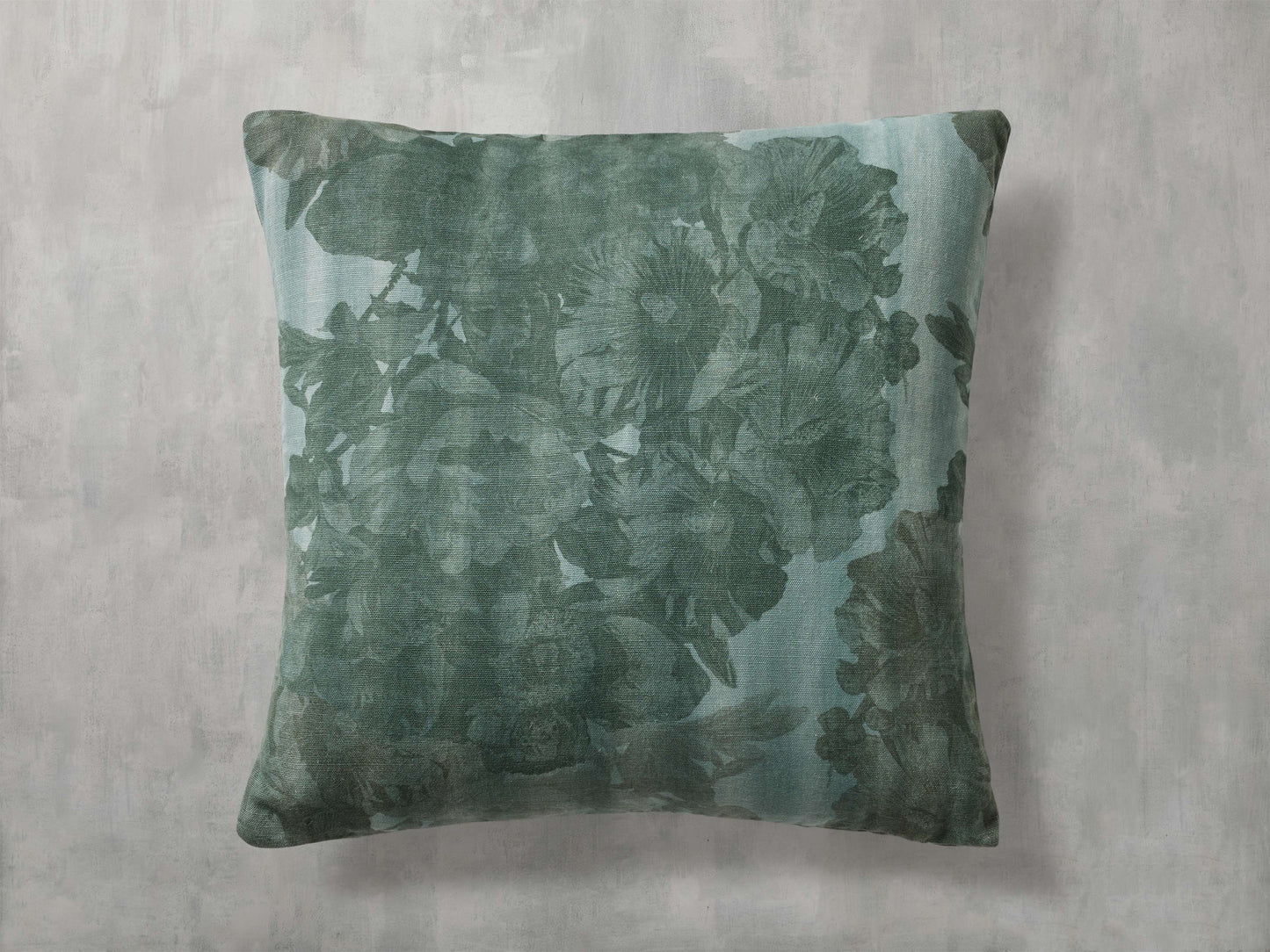 Amanda Pillow