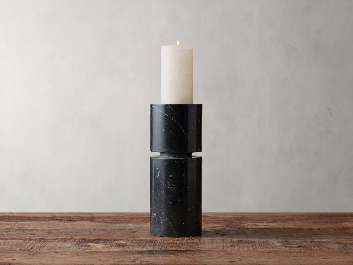 Aphra Pillar