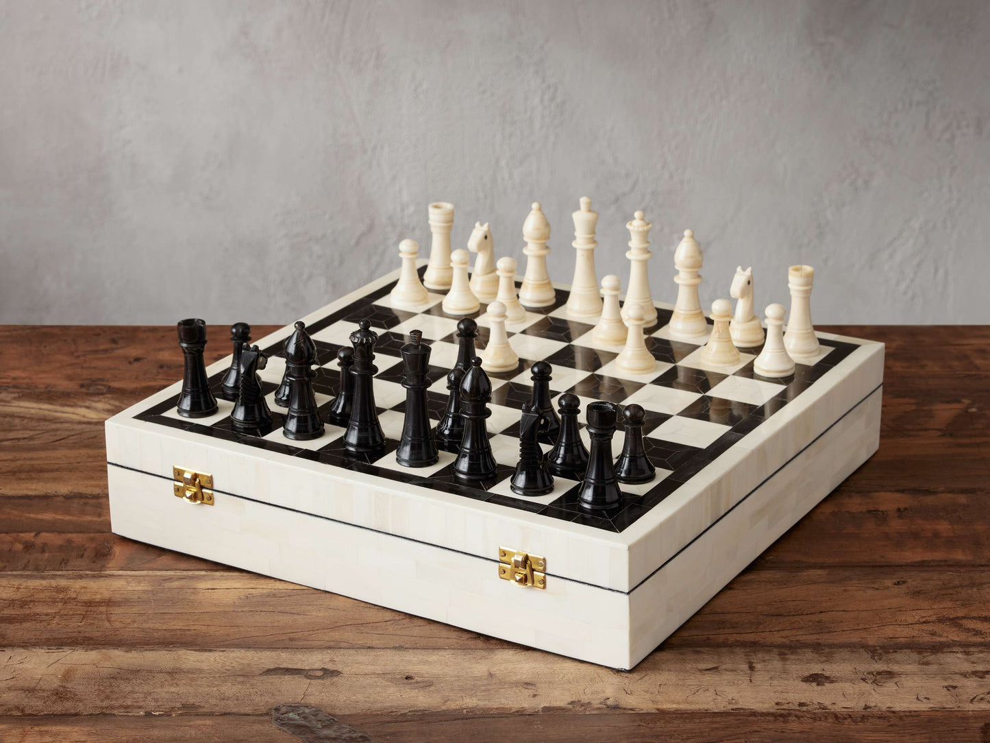 Jimena Boxed Chess Set