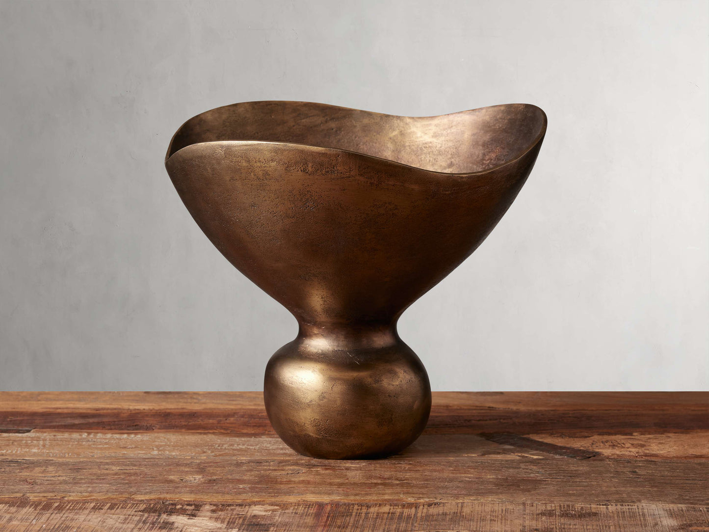 Myles Footed Bowl